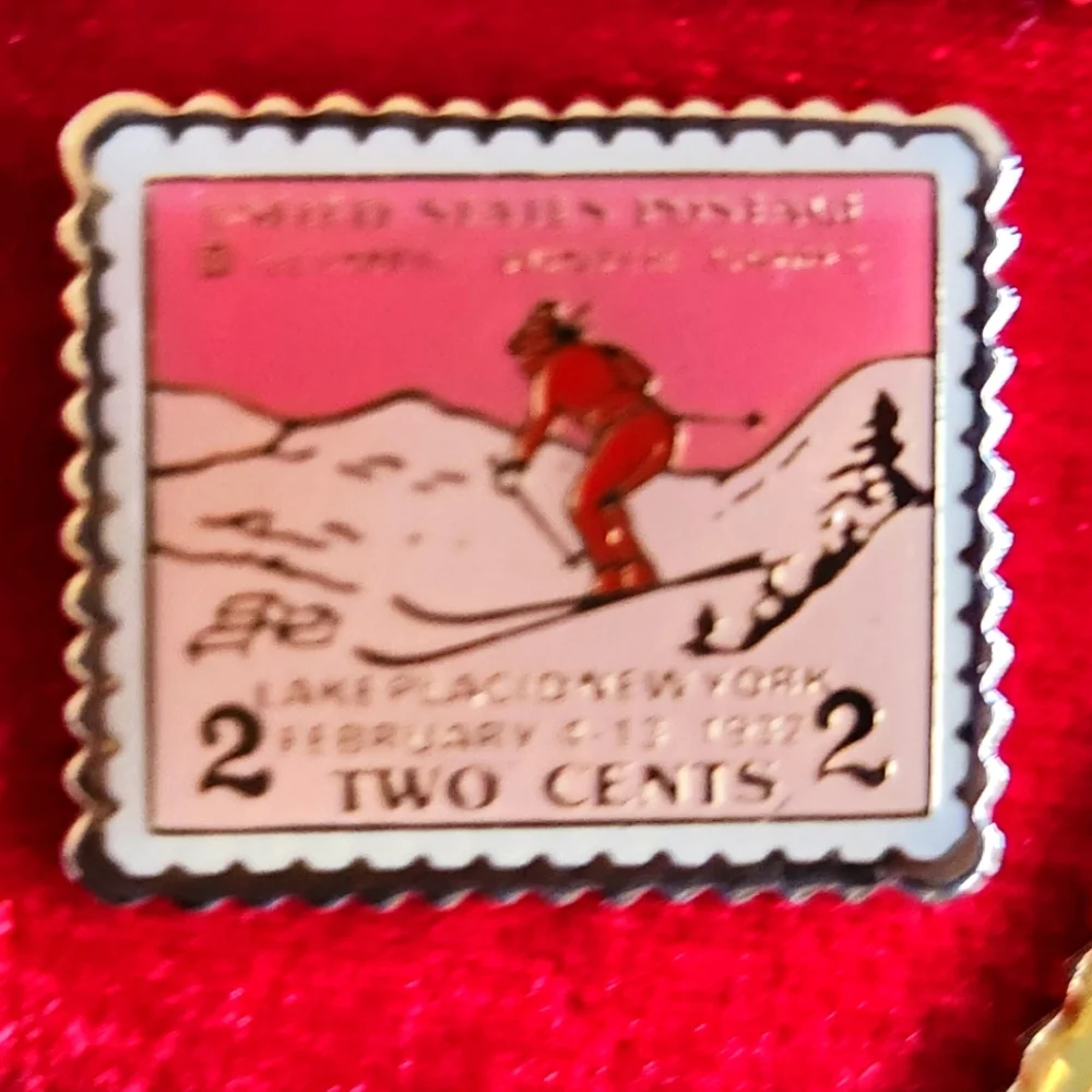 Olympic Post Office commemorative pins. - Picture 2 of 9
